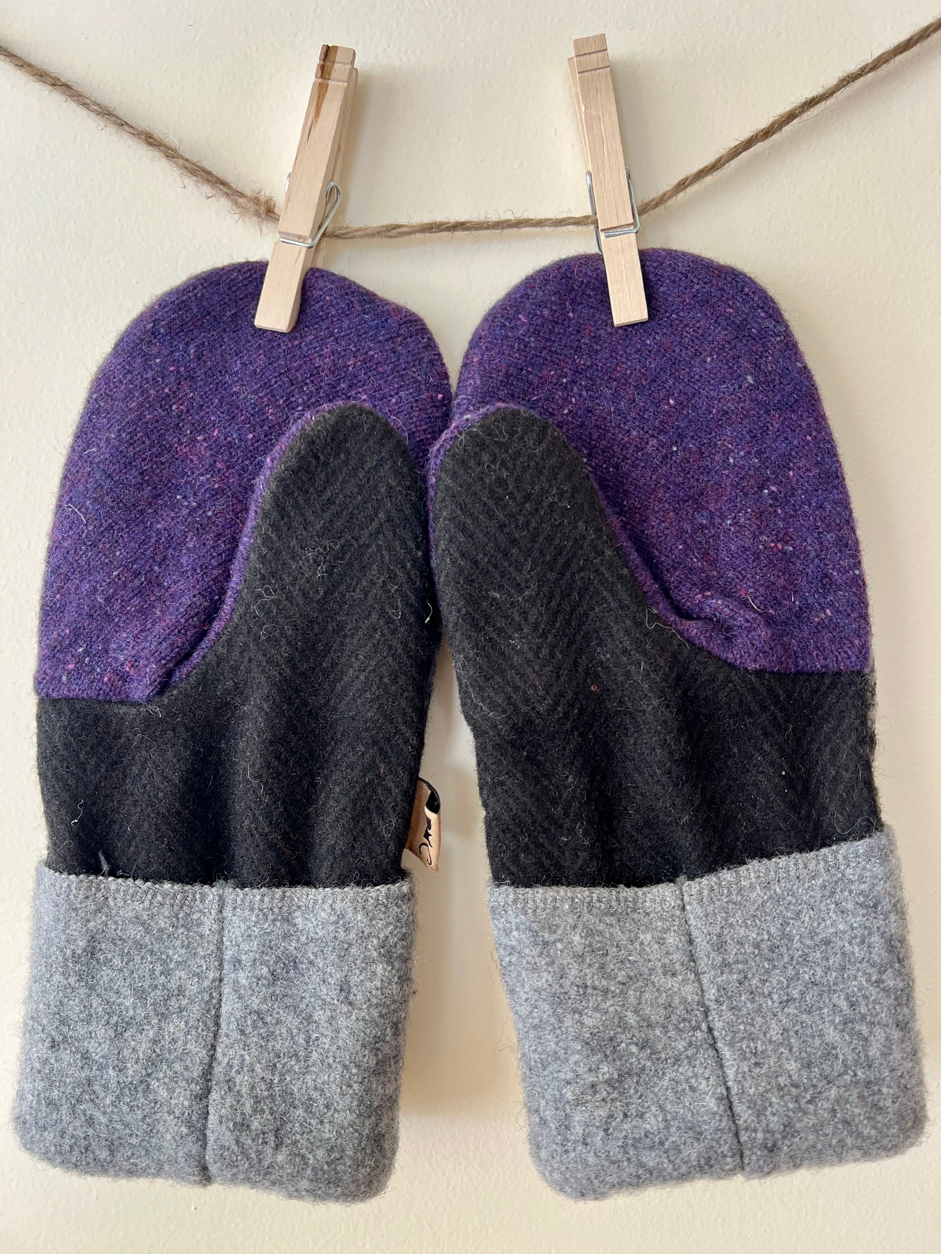 Jungle Mittens